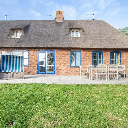 Broderswarft Holiday home